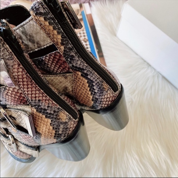 Jeffrey Campbell Caceres Bootie - Picture 8 of 9